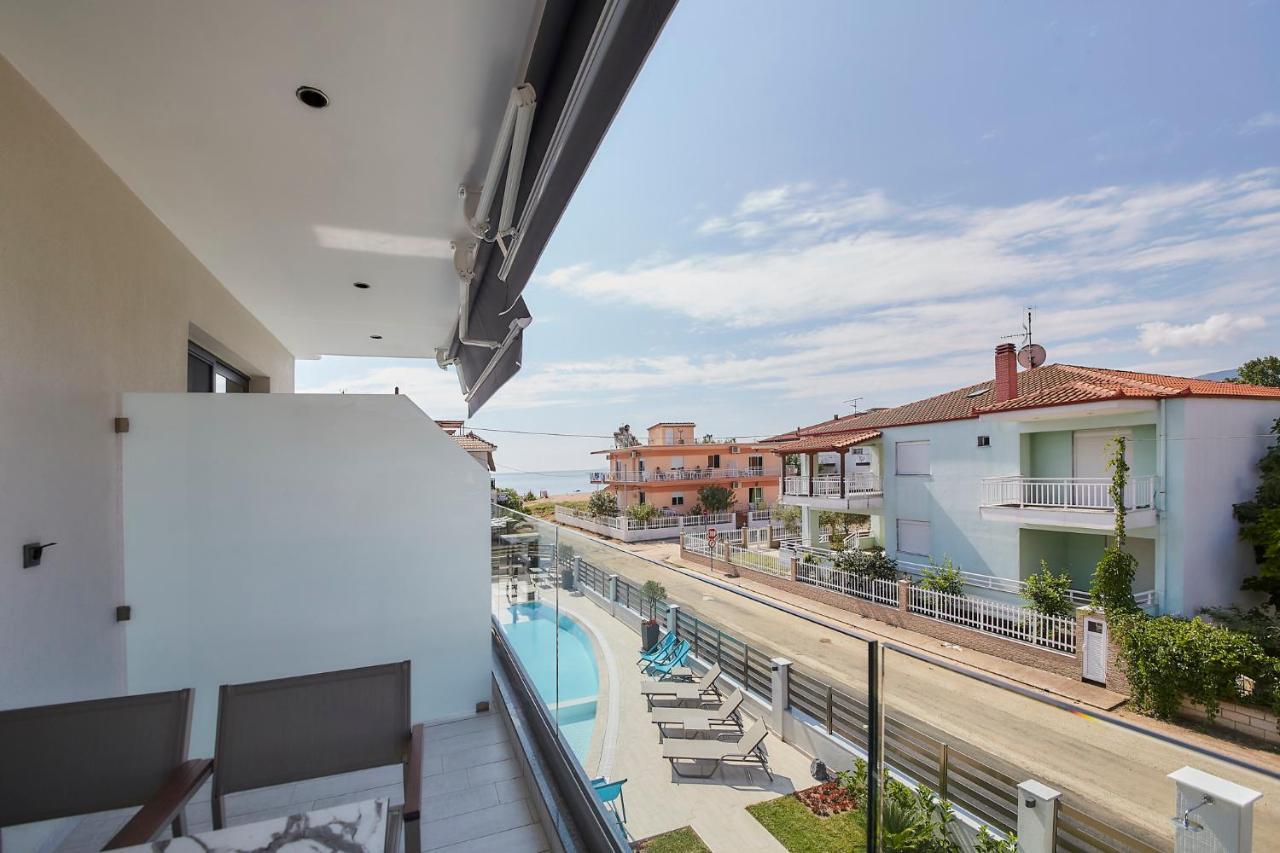 Albatros Suites Vrasná Exterior foto